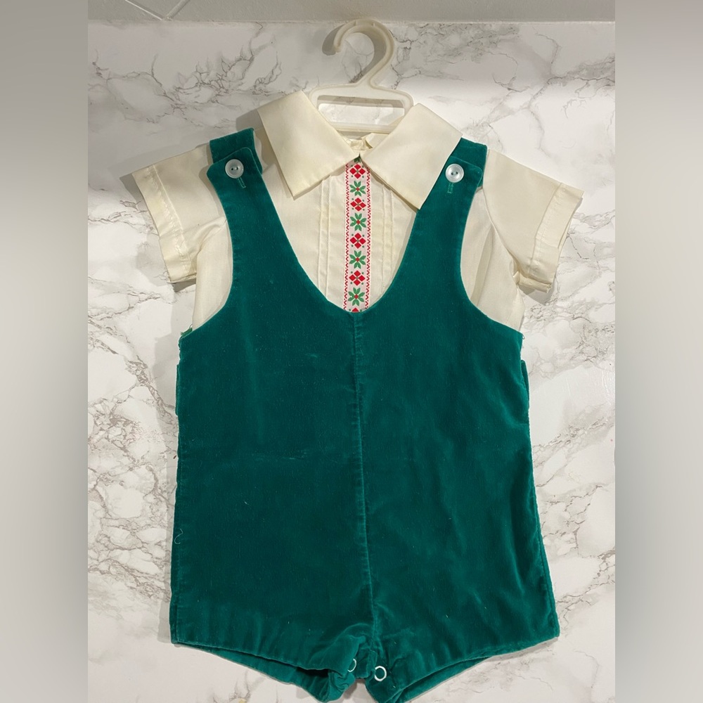Vintage Toddler’s Oktoberfest / Christmas Outfit. Green Velvet. Romper set.